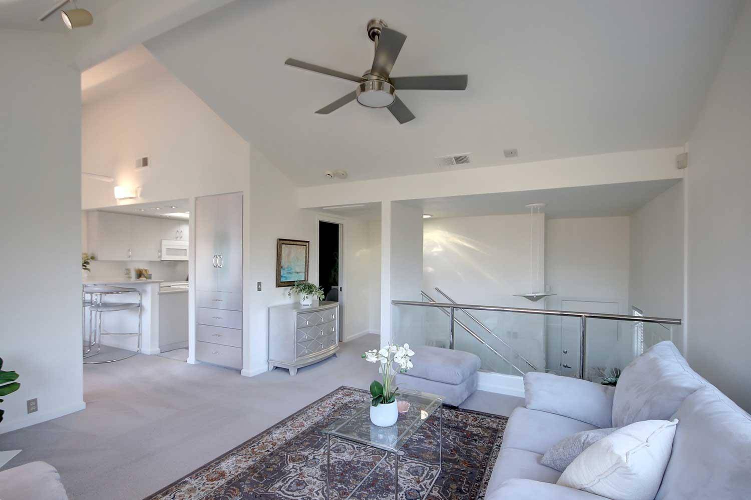 Roseville, CA 95678,226 Live Oak CIR