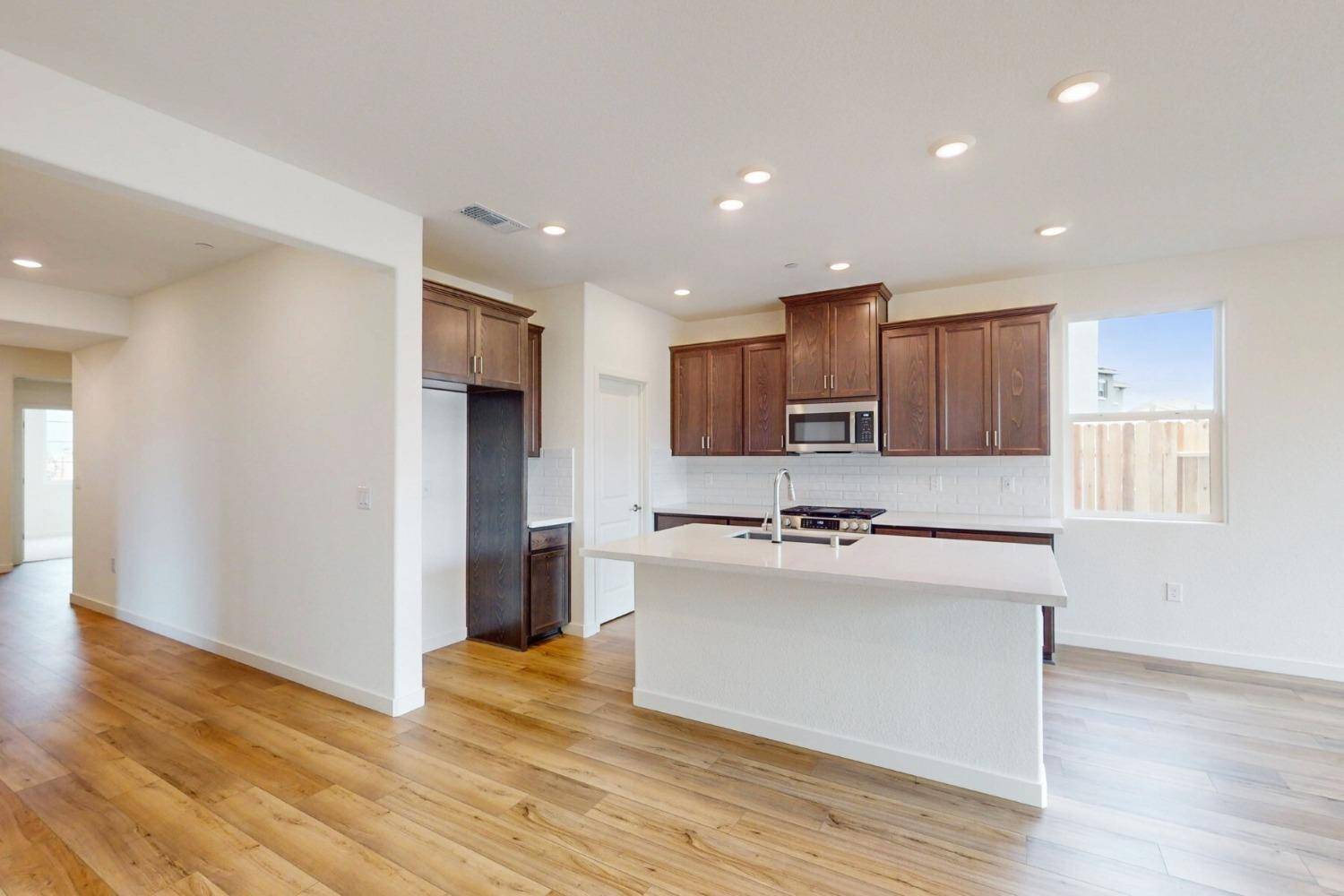 Rancho Cordova, CA 95742,12024 Mircado WAY