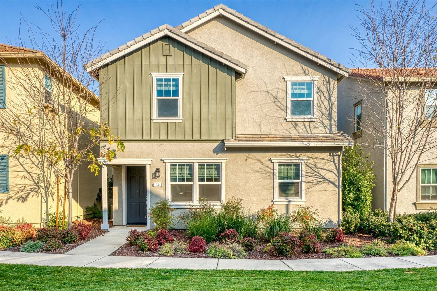 Roseville, CA 95747,1041 knox