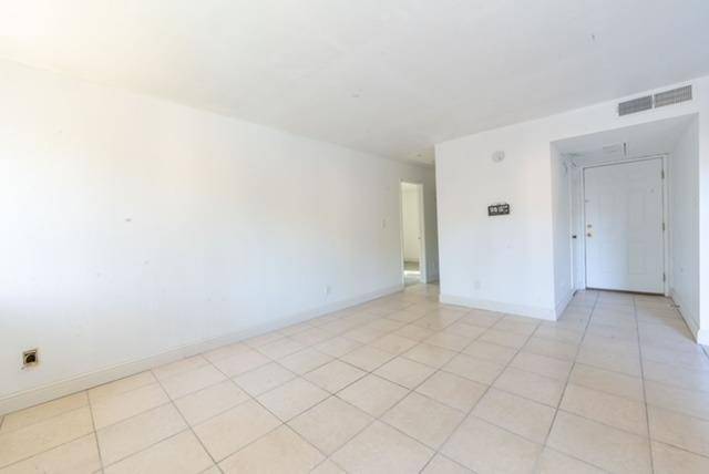 Stockton, CA 95207,4332 Pacific AVE #22