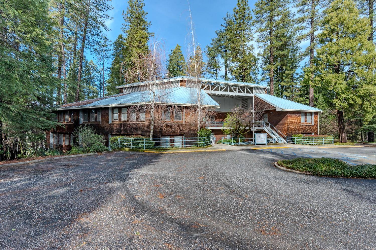 Grass Valley, CA 95945,563 Brunswick RD #9