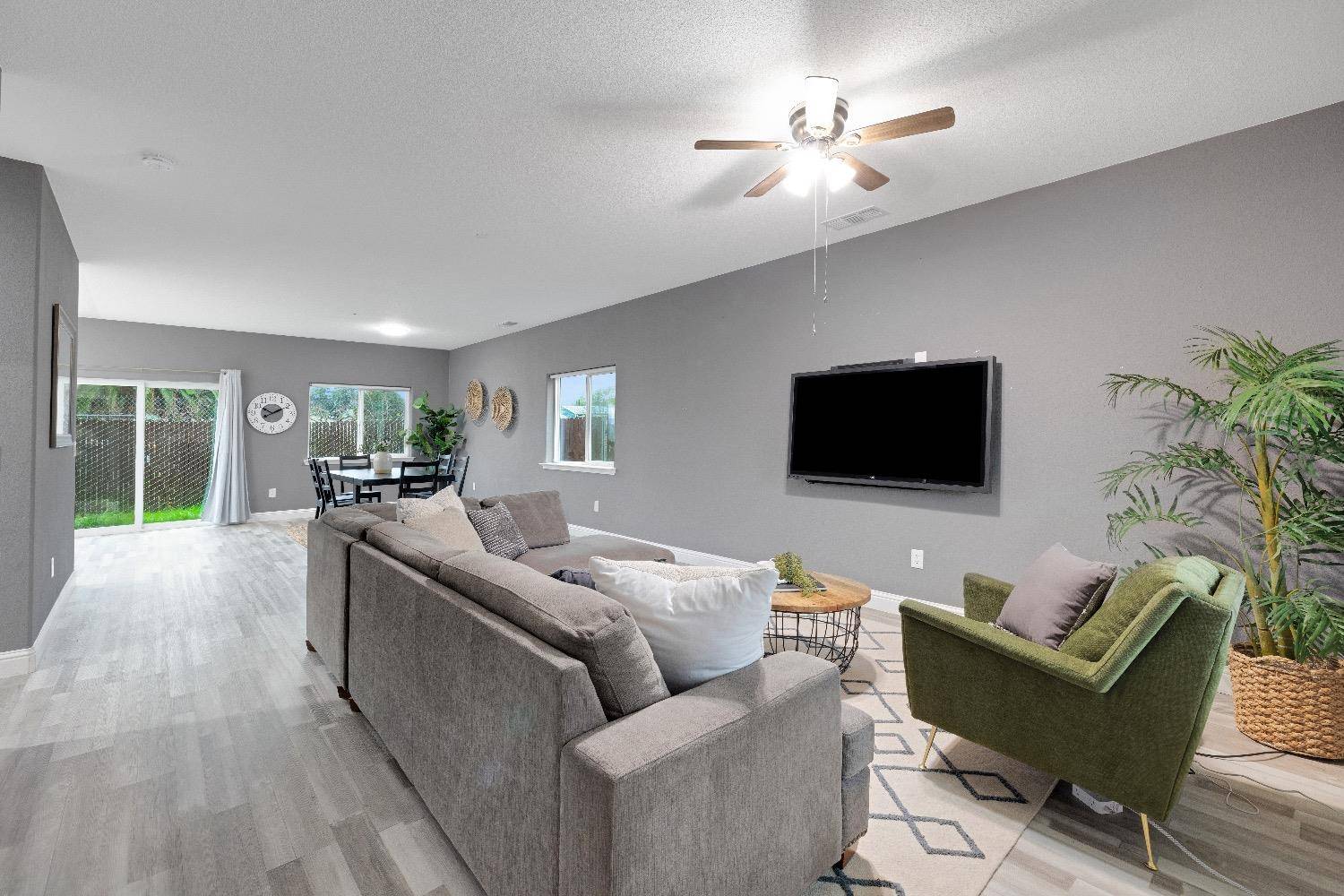 Olivehurst, CA 95961,5574 S Gledhill AVE