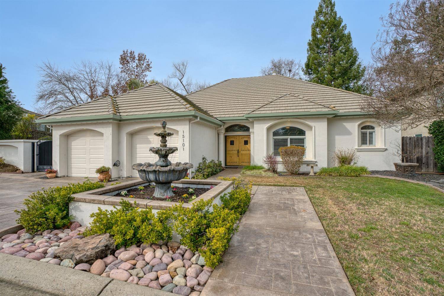 Rancho Murieta, CA 95683,15101 Seguridad DR