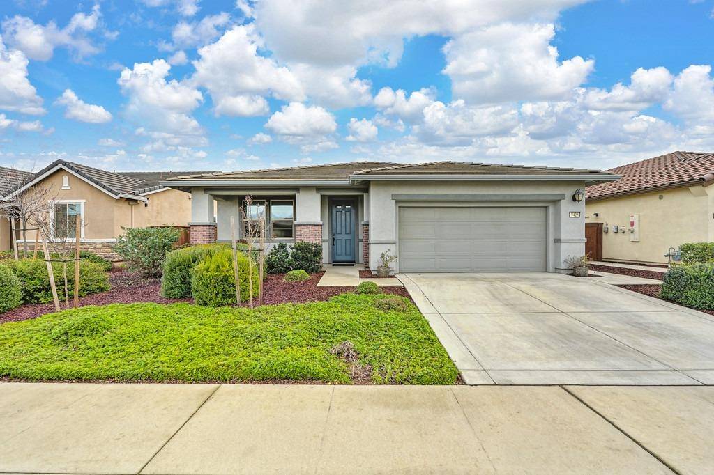 Sacramento, CA 95829,7425 Beach Pine Way