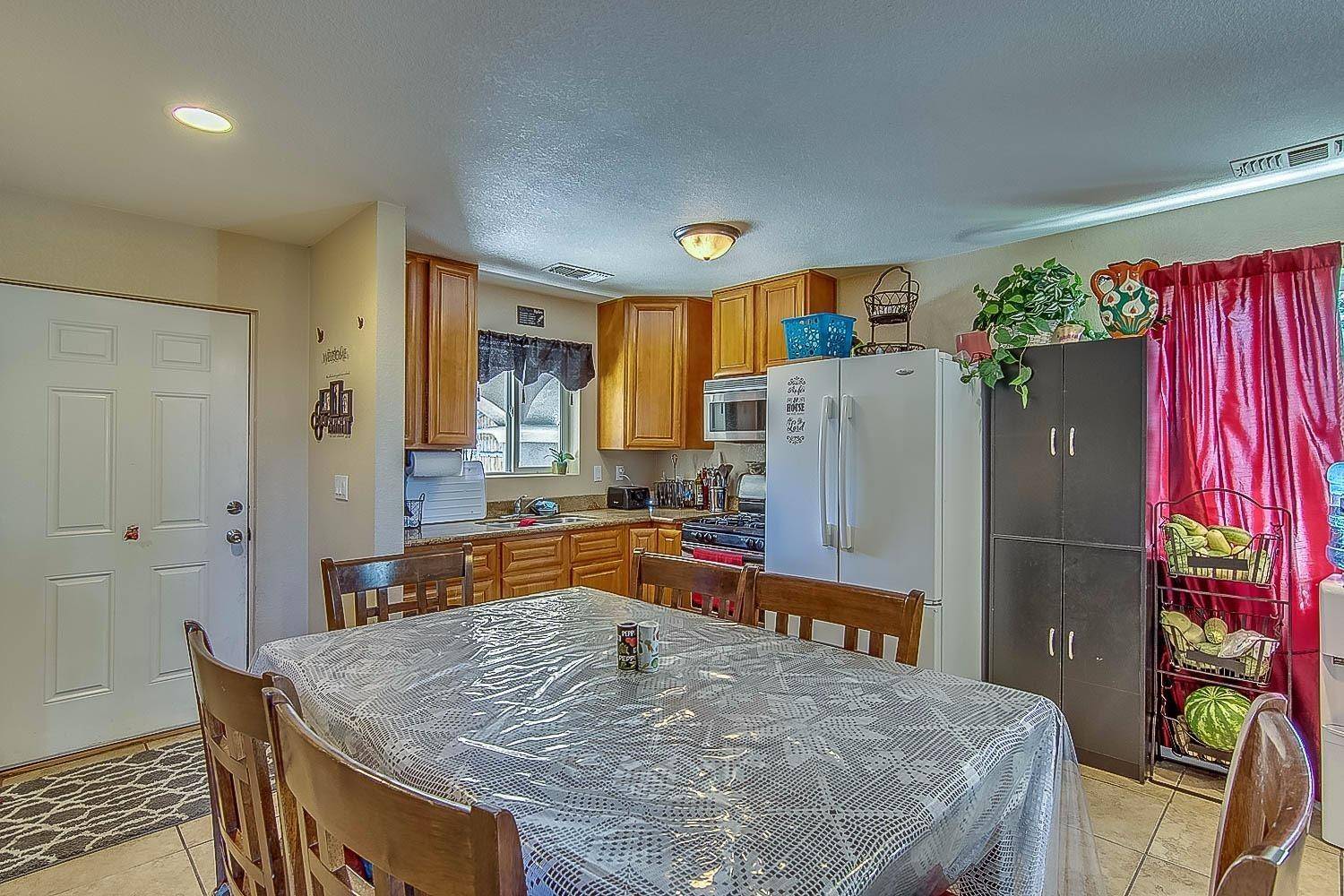 Lodi, CA 95240,1110 Graffigna AVE