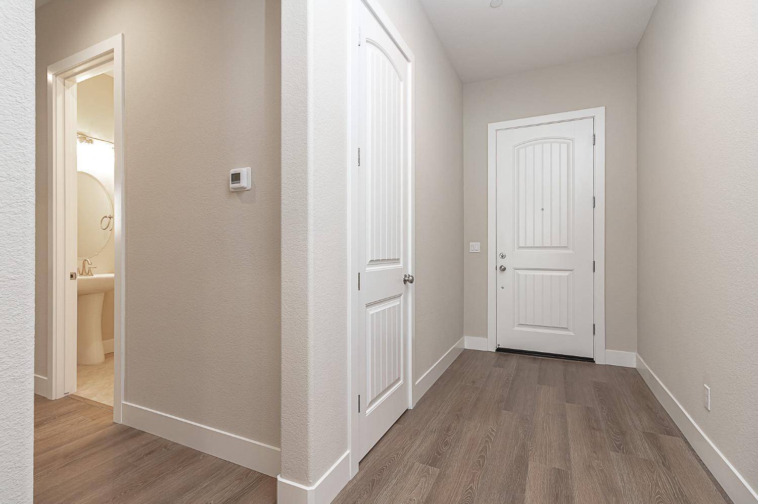 Oakdale, CA 95361,894 Ranchland DR