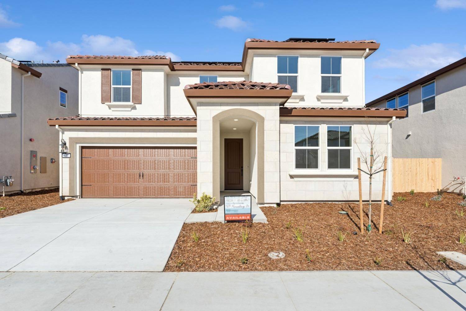 Lathrop, CA 95330,427 Monastery DR