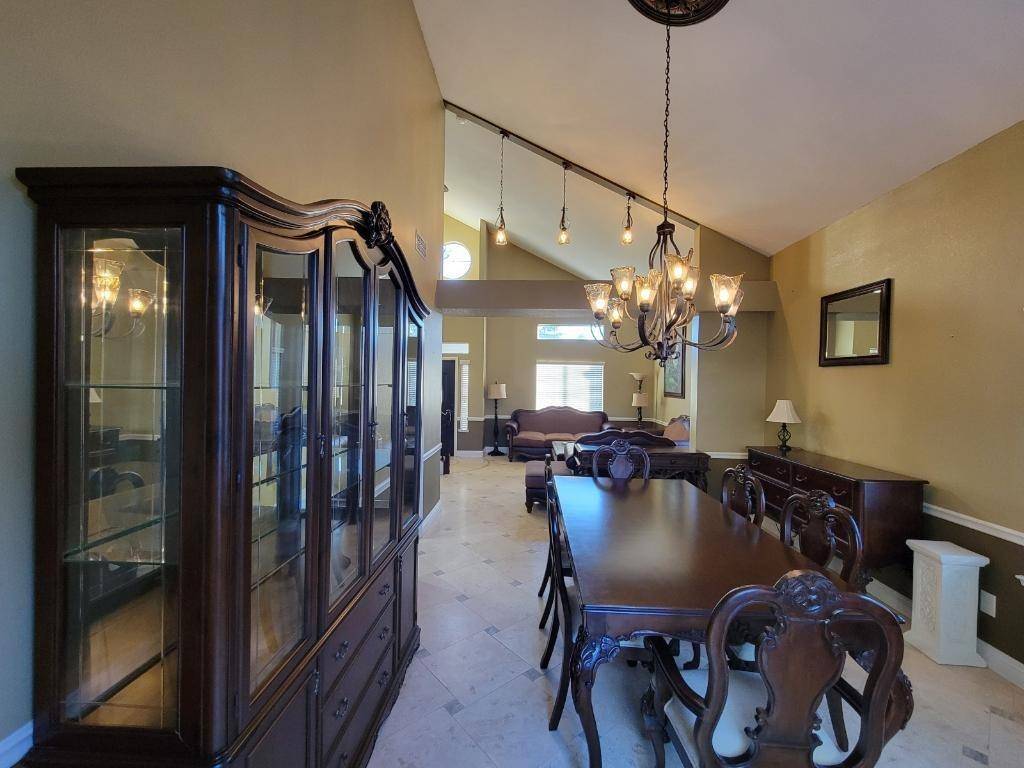 Galt, CA 95632,873 Golden Heights DR