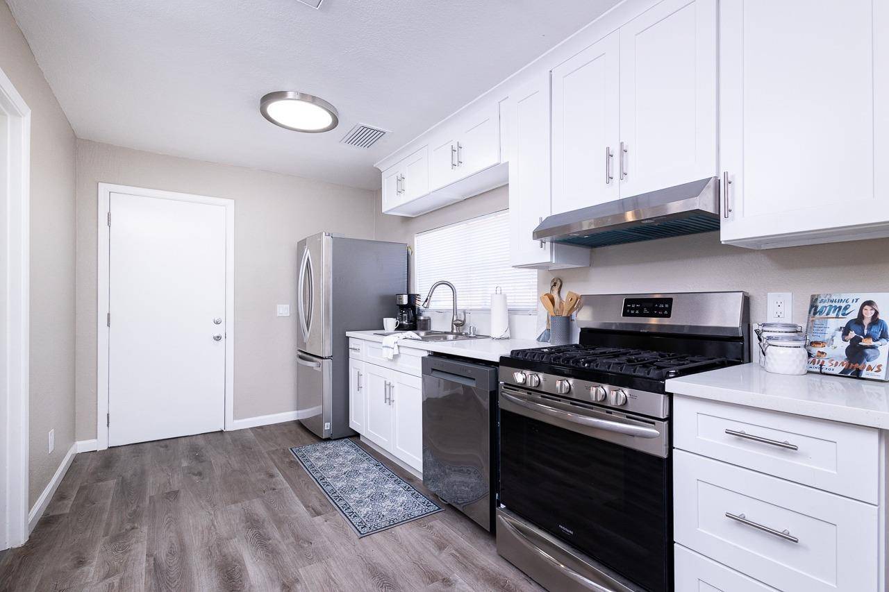 Sacramento, CA 95838,3511 Taylor ST