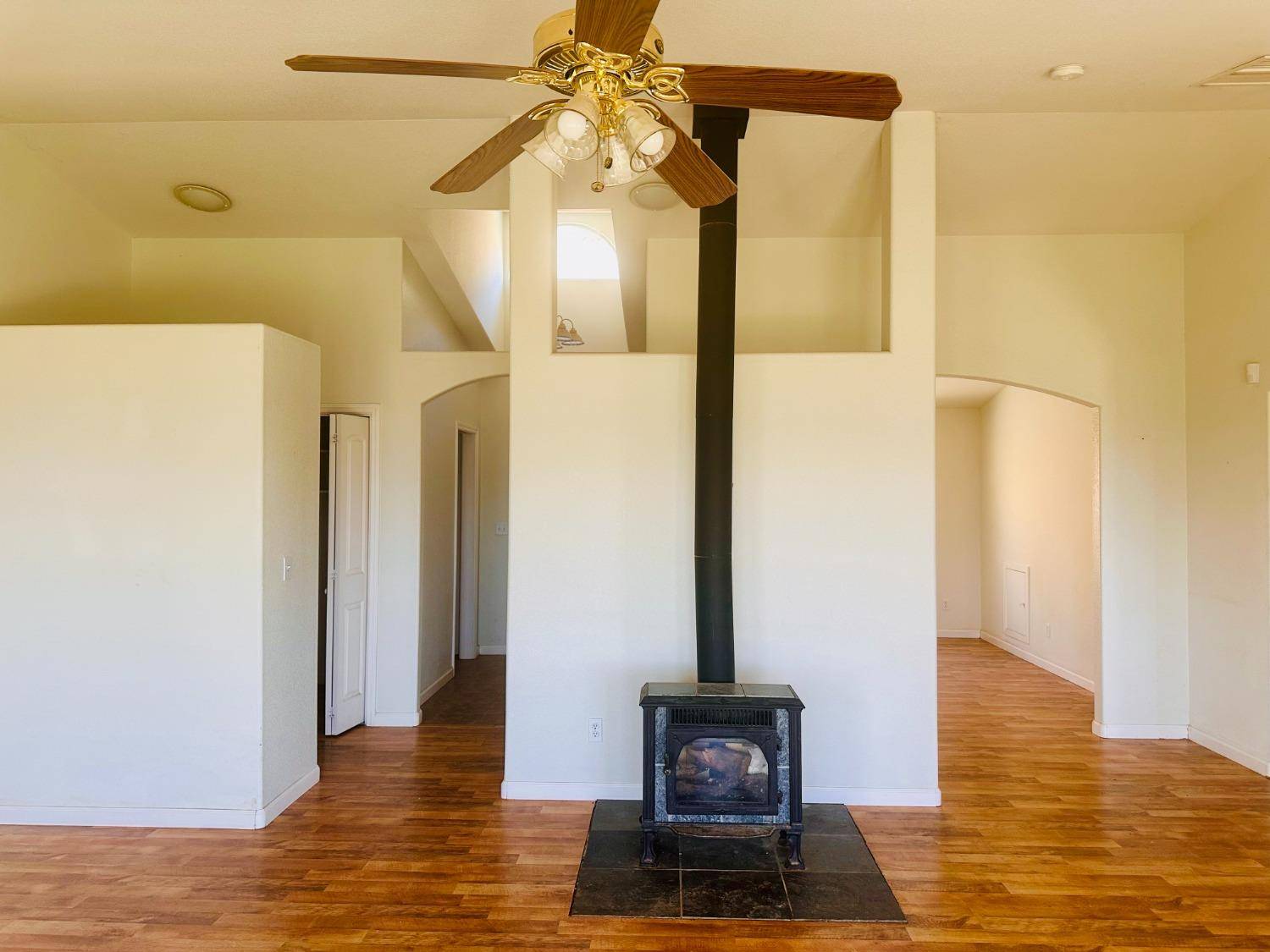 Mariposa, CA 95338,5670 Bear Trap DR
