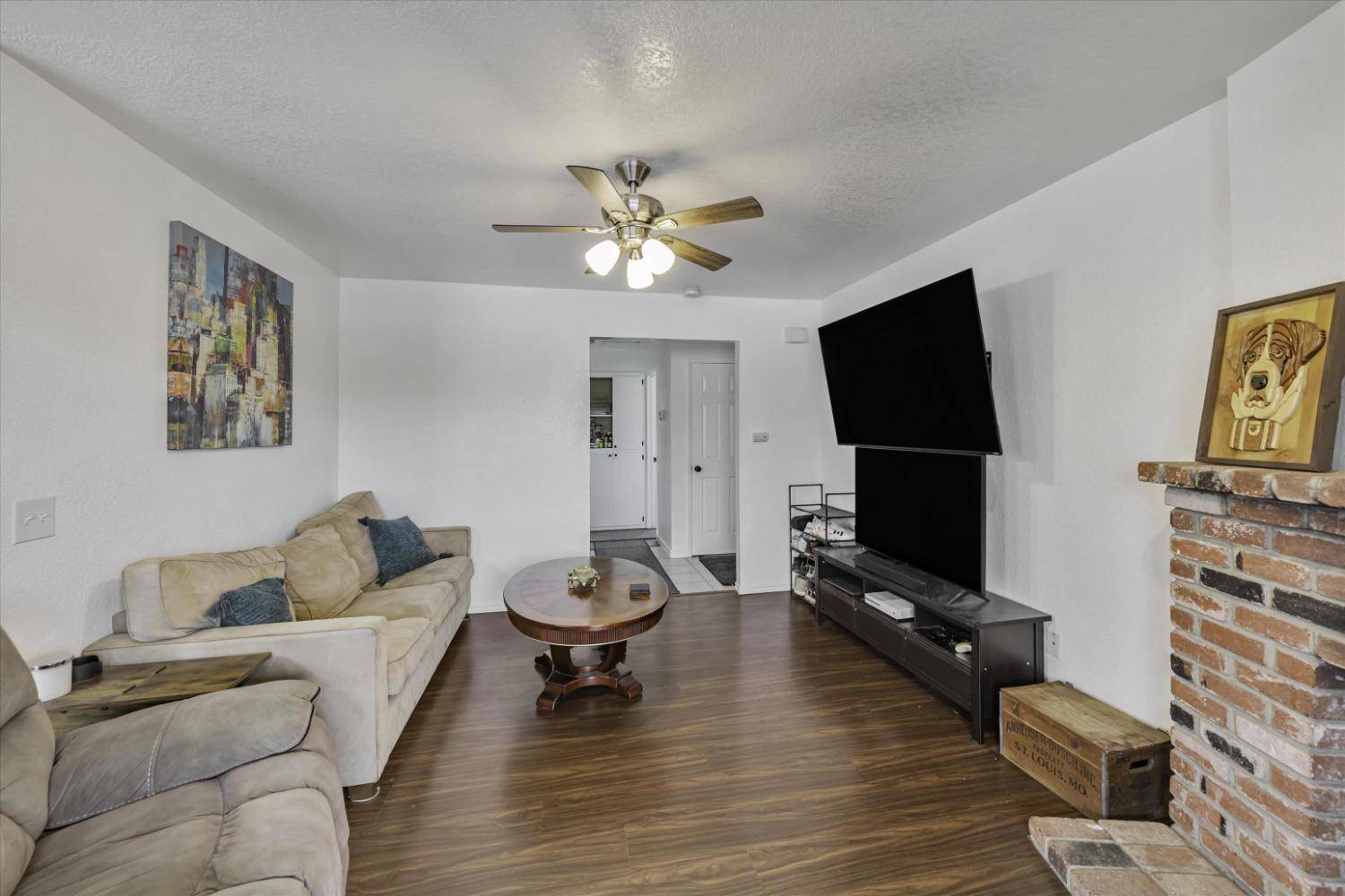 Orangevale, CA 95662,6412 Benning ST #4