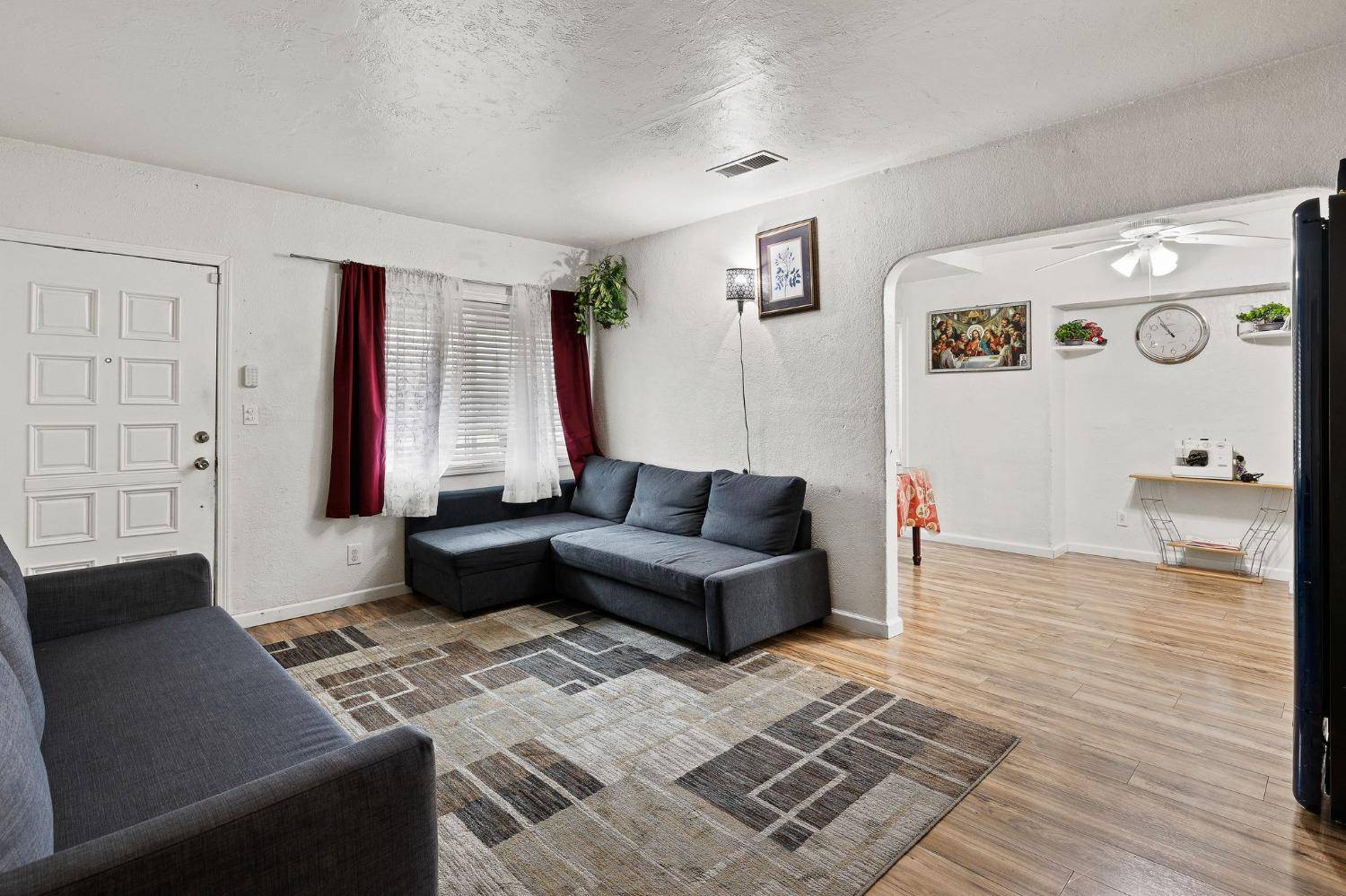 Sacramento, CA 95838,1909 Verano ST