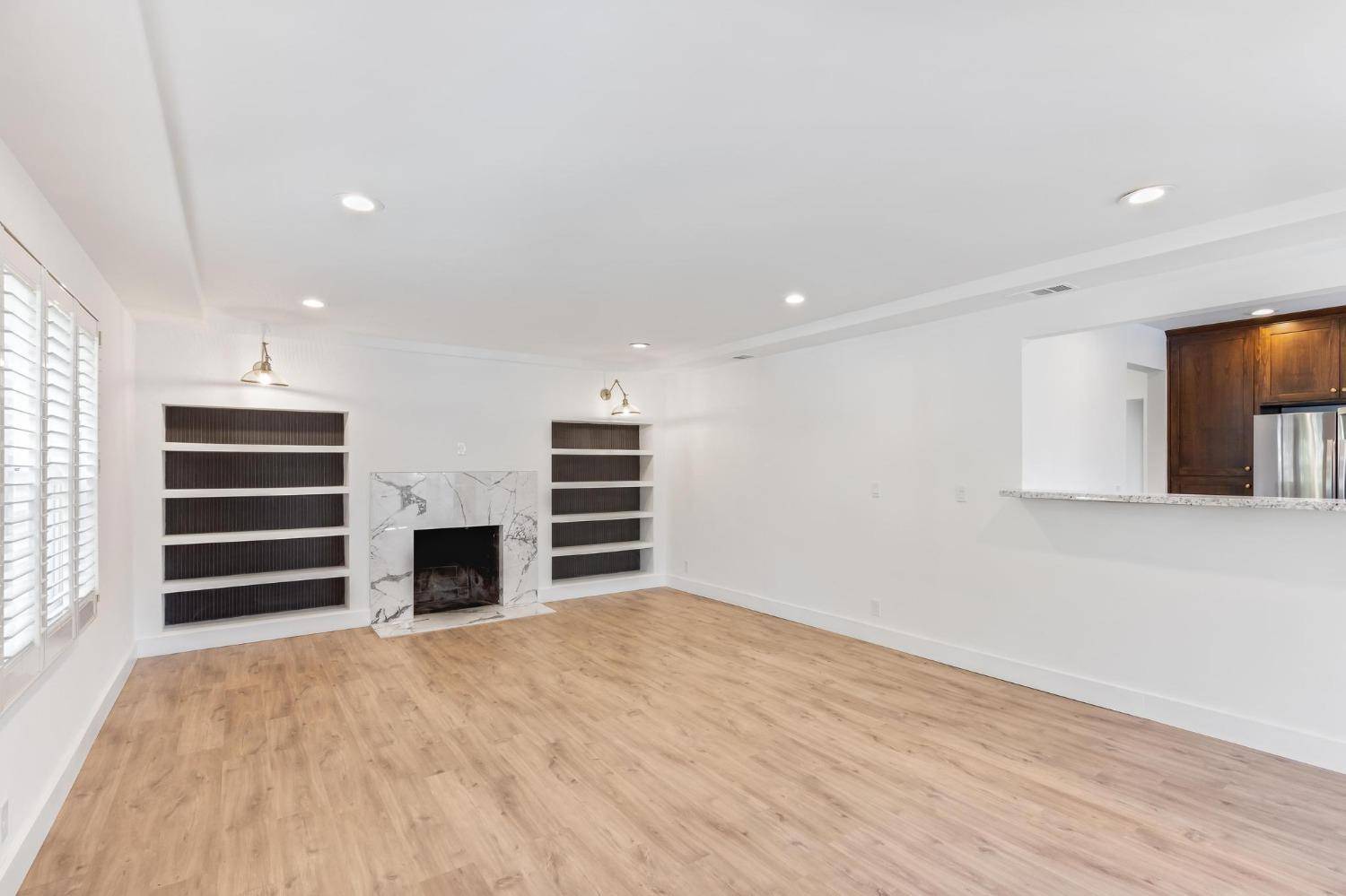 Sacramento, CA 95819,541 42nd ST