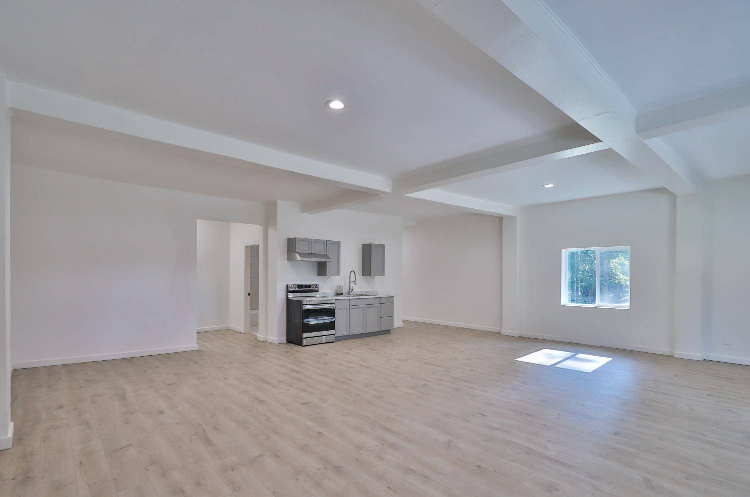 Camino, CA 95709,4360 Eight Mile RD