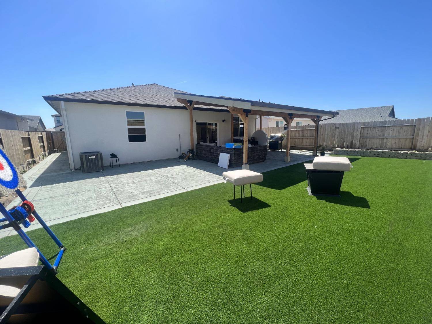 Stockton, CA 95212,3325 Righteous DR