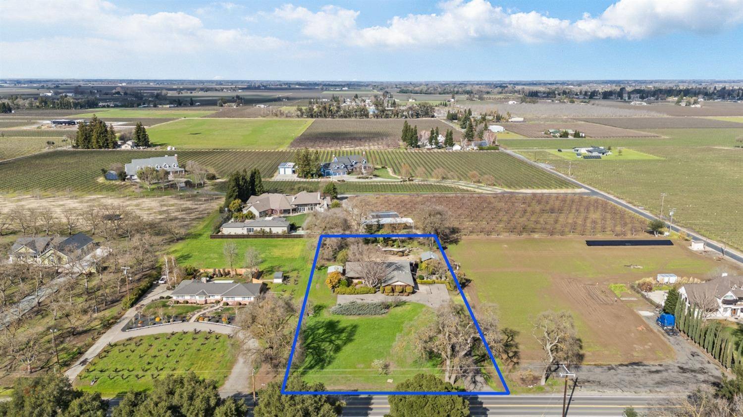 Lodi, CA 95242,875 W Turner RD