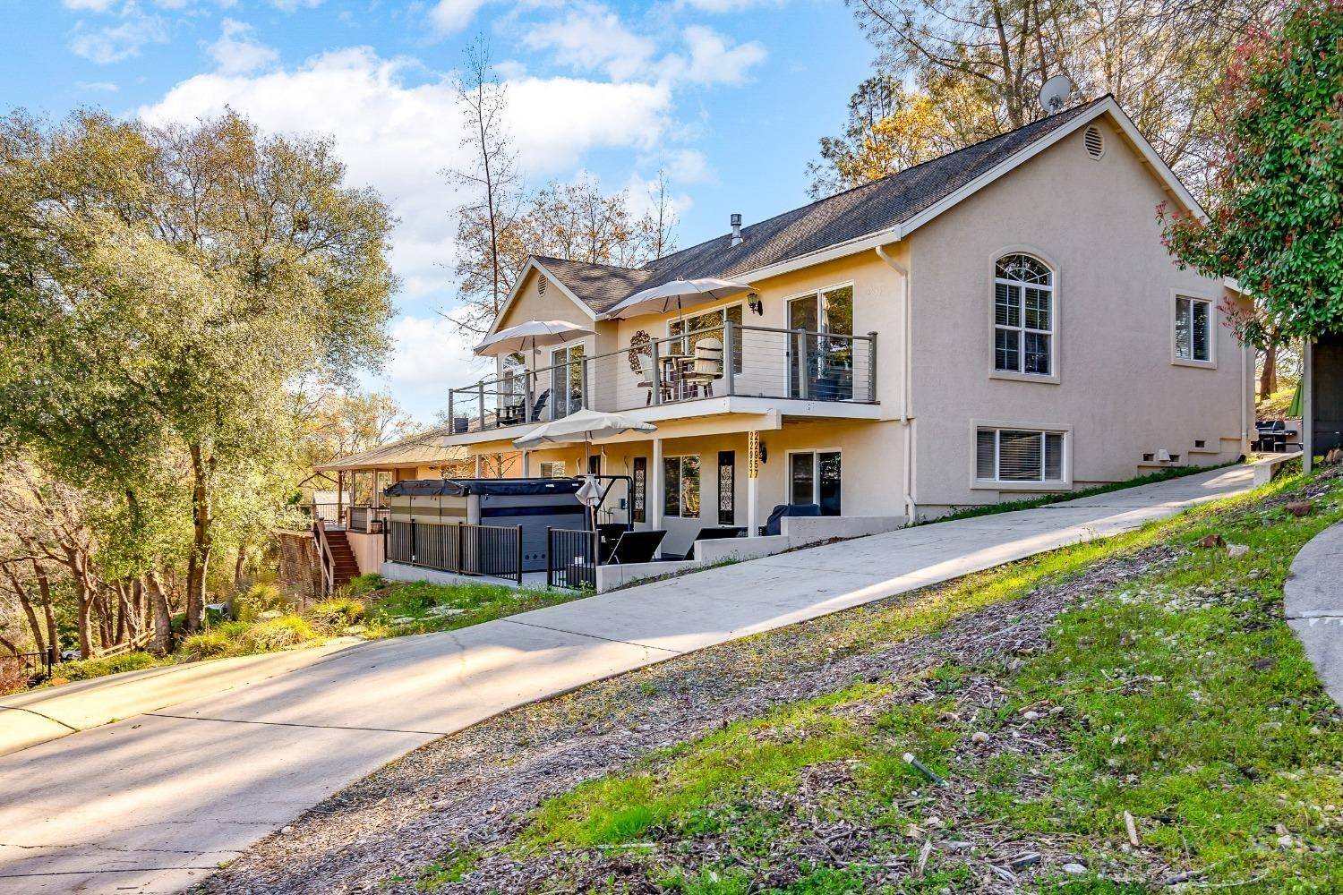 Auburn, CA 95602,22957 Sunset Ridge DR