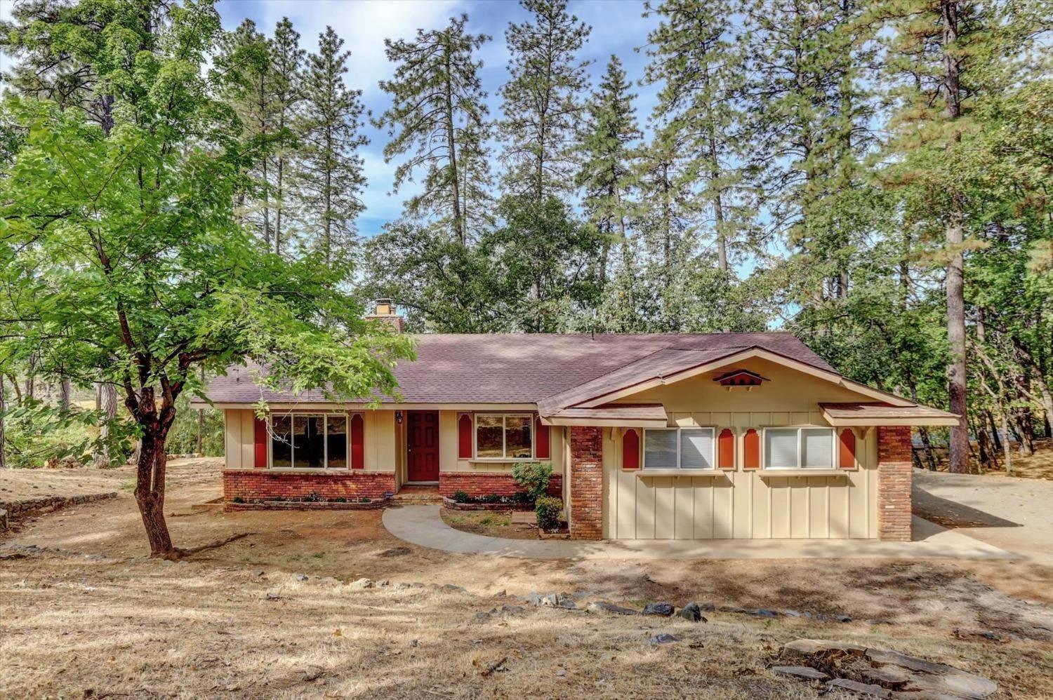 Grass Valley, CA 95949,12534 Nottingham LN