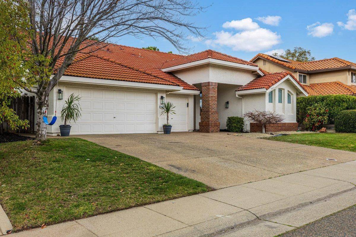 Folsom, CA 95630,105 Alvaston CT