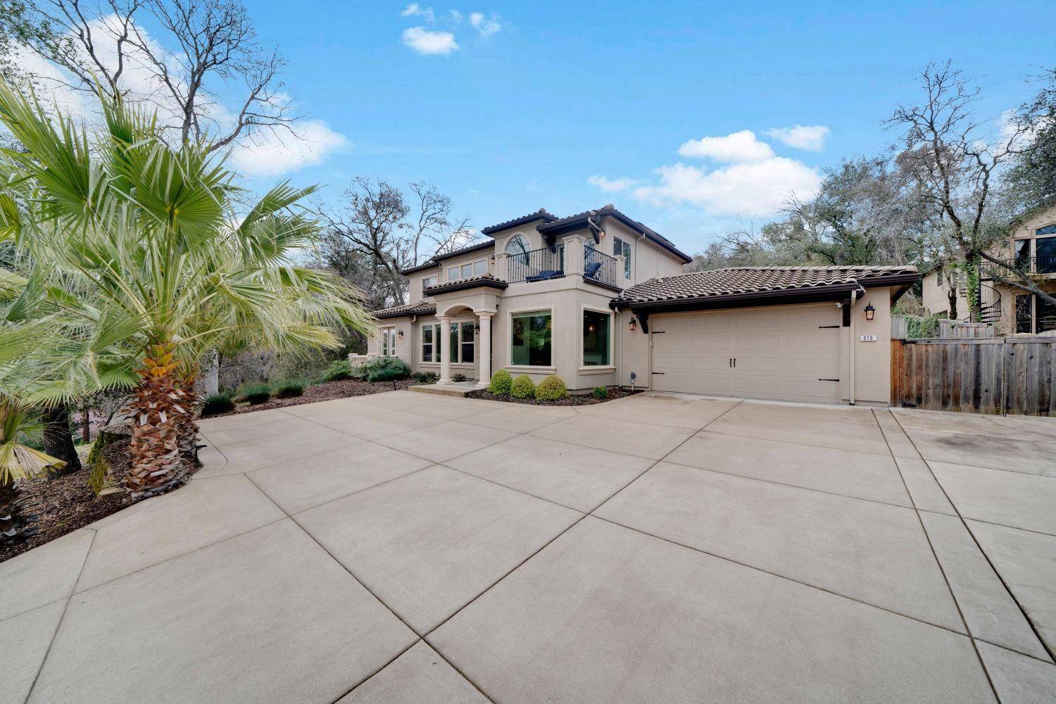 El Dorado Hills, CA 95762,618 Encina DR