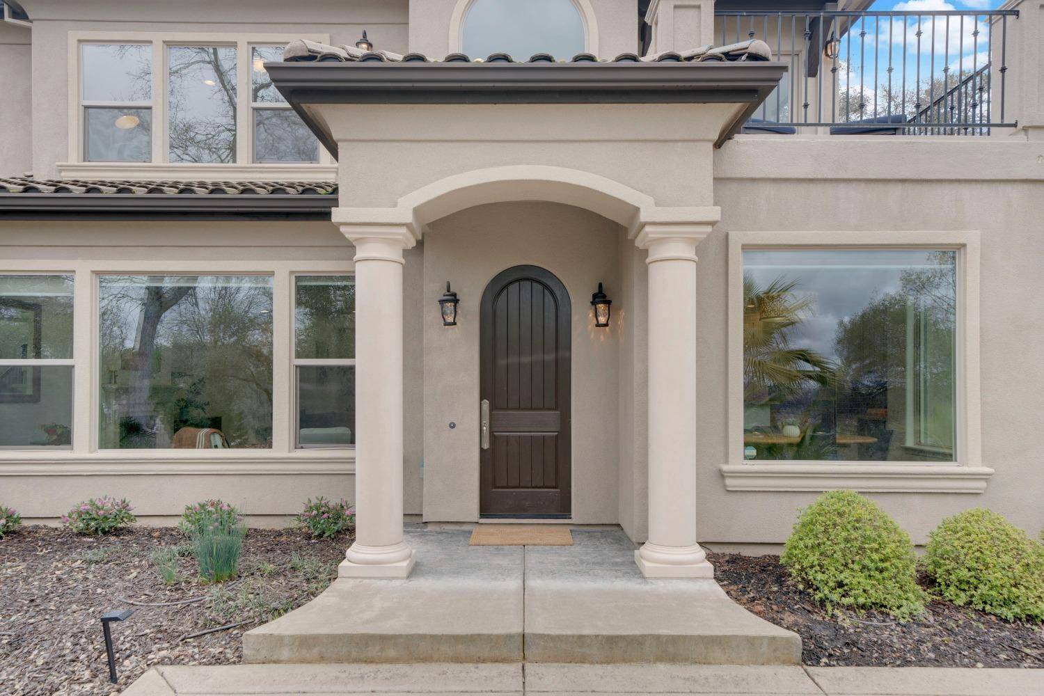 El Dorado Hills, CA 95762,618 Encina DR