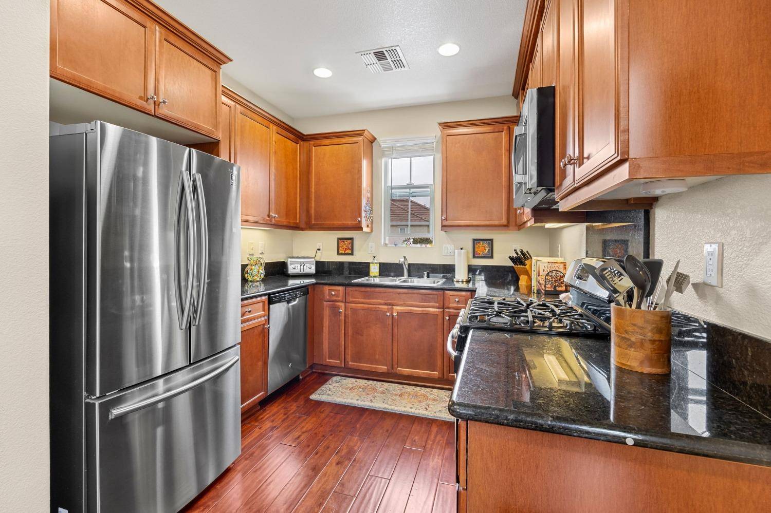 Sacramento, CA 95829,7465 Havenford WAY
