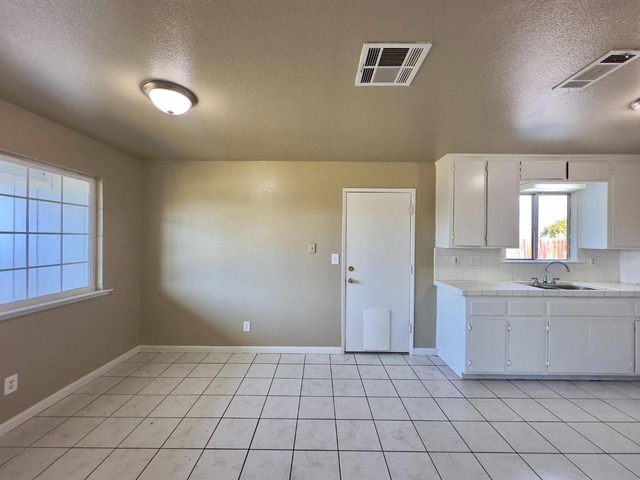 Chowchilla, CA 93610,2139 Truman DR