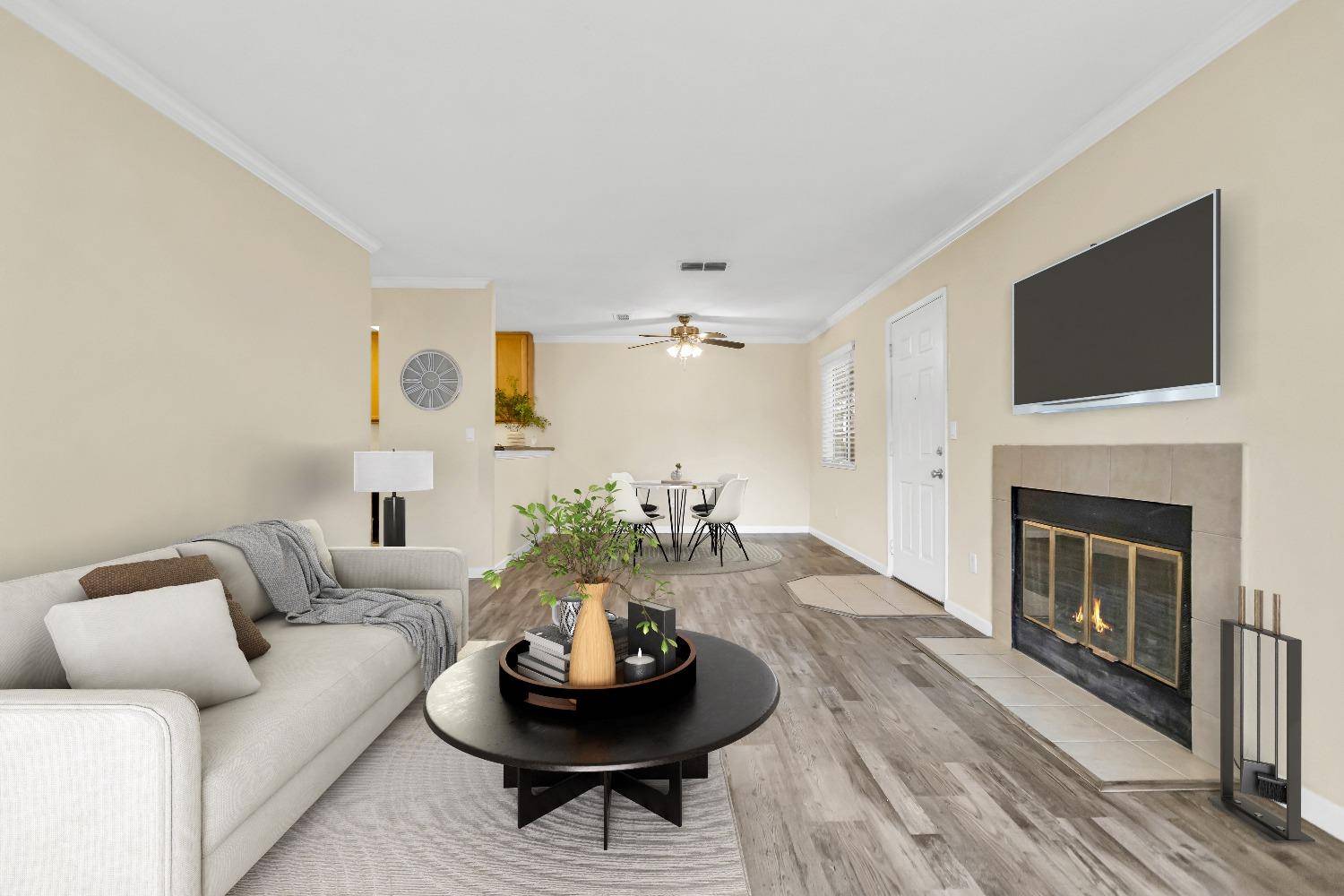 Rancho Cordova, CA 95670,11150 Trinity River DR #133