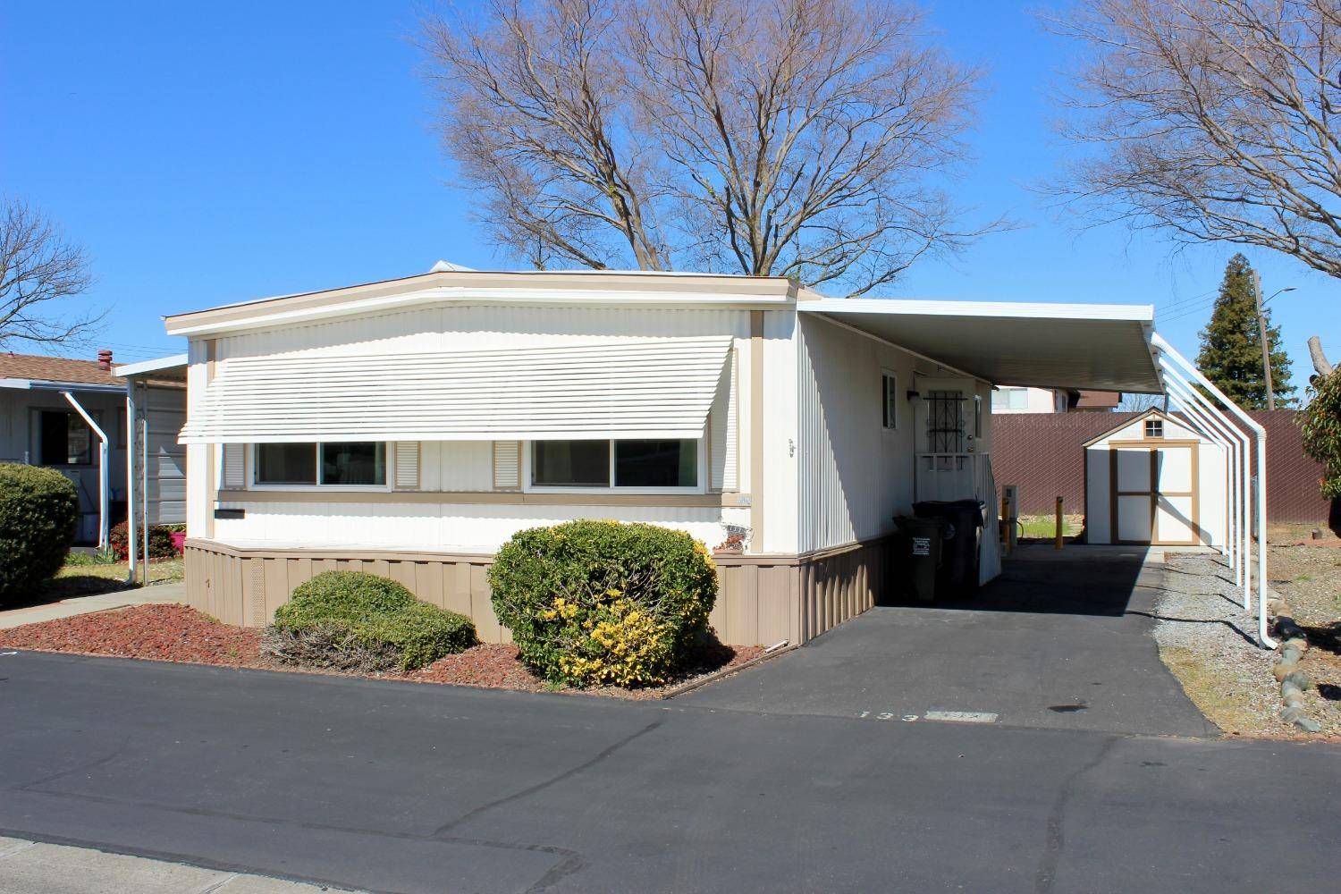 Sacramento, CA 95828,6209 Presidential Ln #133