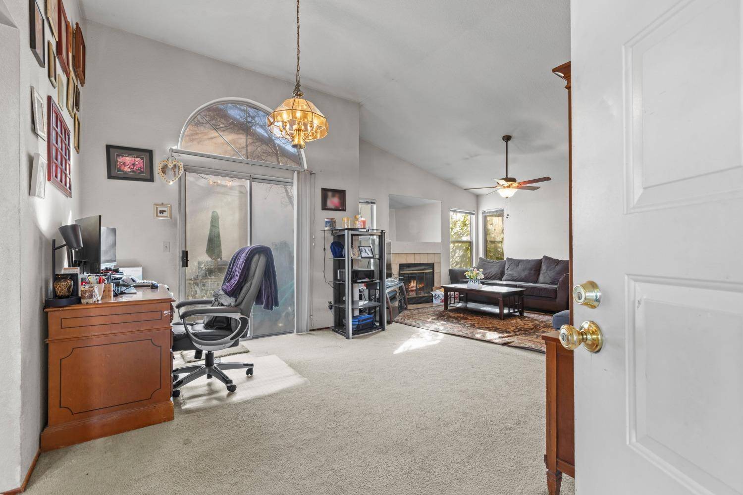 Sacramento, CA 95828,8016 Willys CT