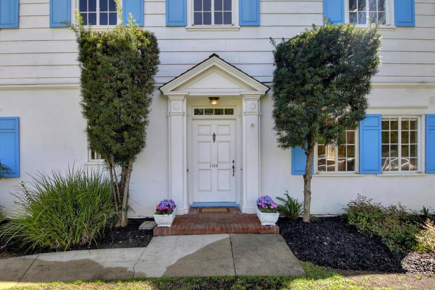 Sacramento, CA 95819,1315 46th ST