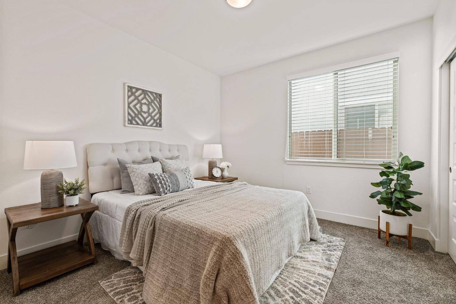 El Dorado Hills, CA 95762,7251 Sagunto PL