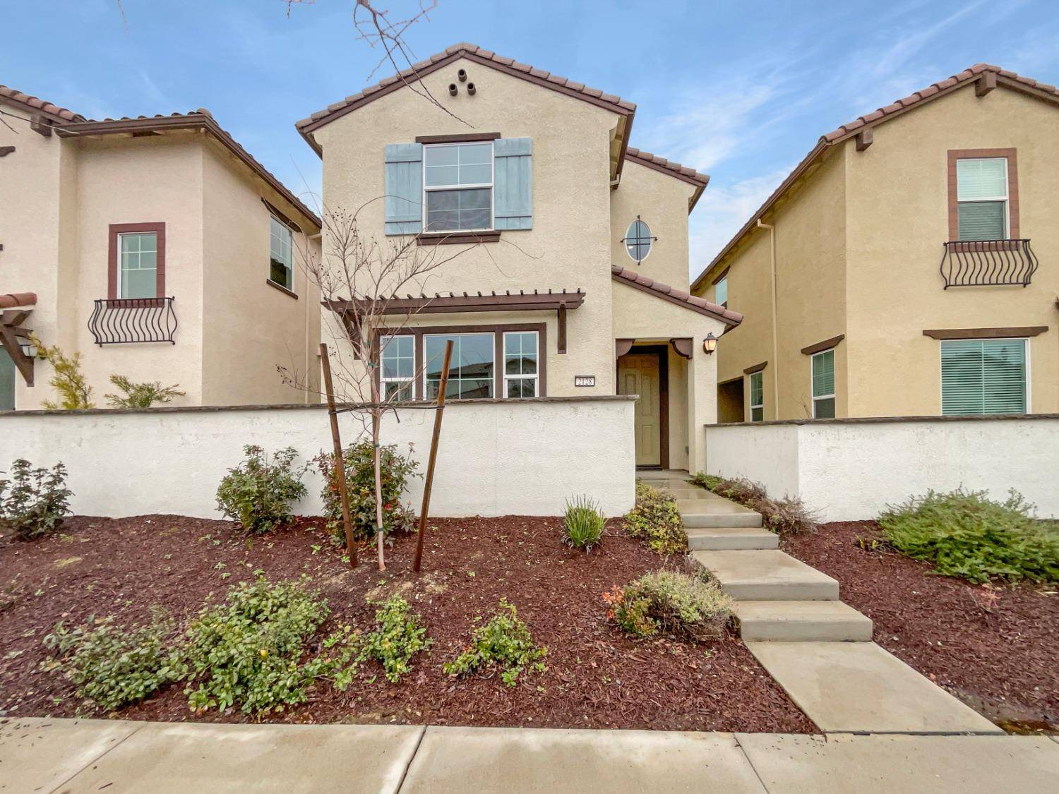 Roseville, CA 95747,2128 Terrawood ST
