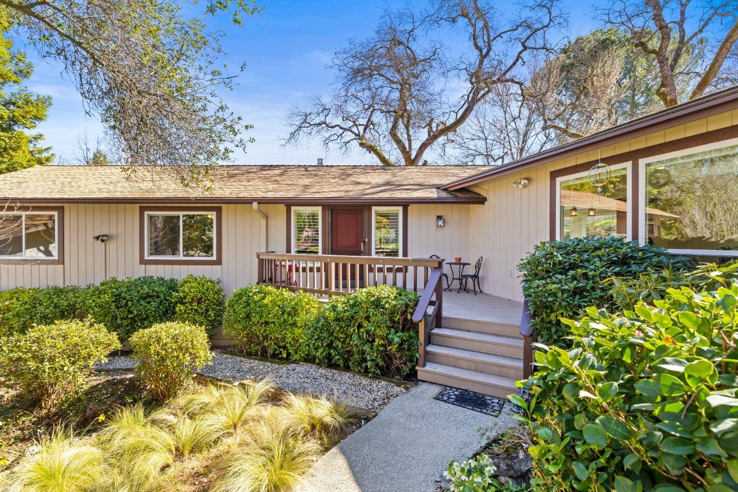 Auburn, CA 95602,24093 Oakmont WAY
