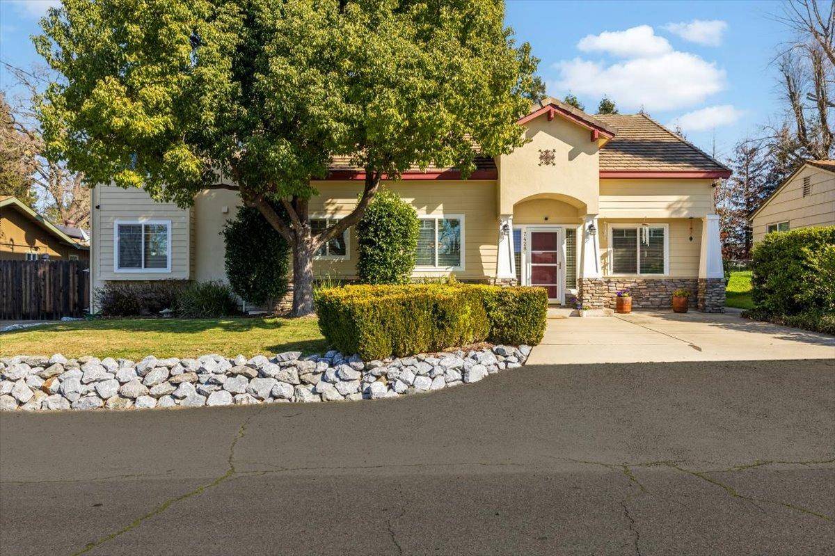 Orangevale, CA 95662,7428 April ST