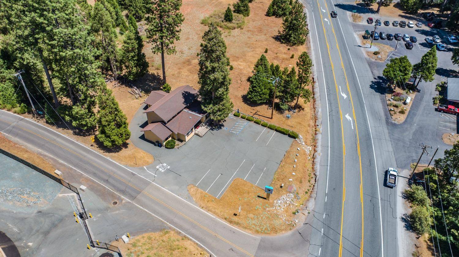 Pioneer, CA 95666,26395 Buckhorn Ridge Rd.