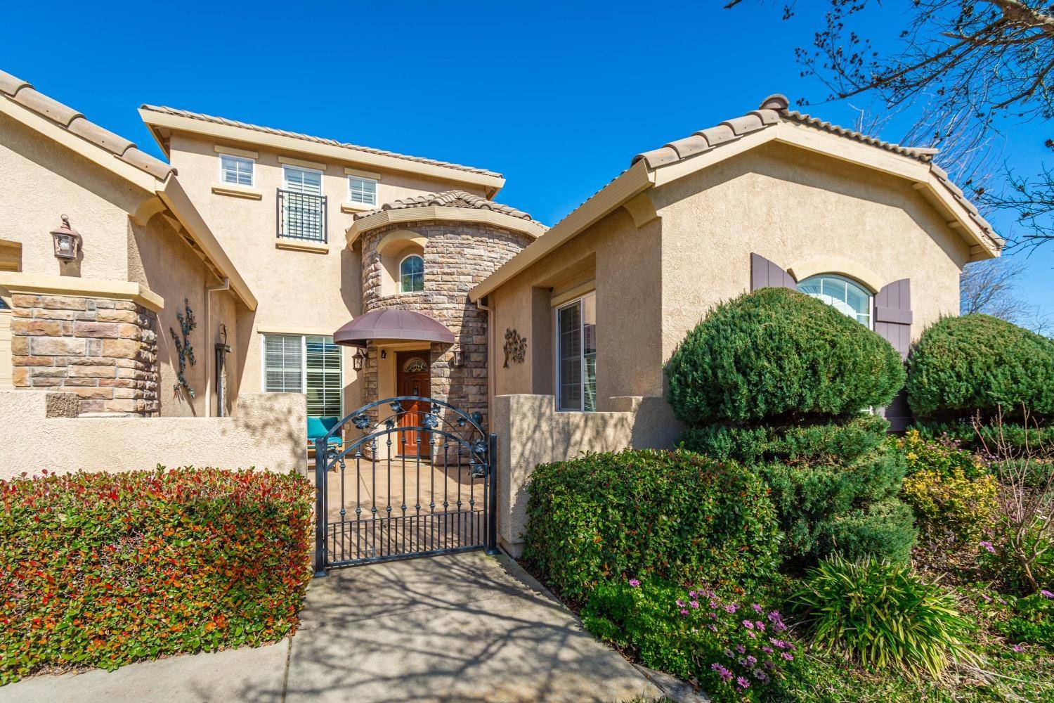 El Dorado Hills, CA 95762,6077 Creekberry WAY