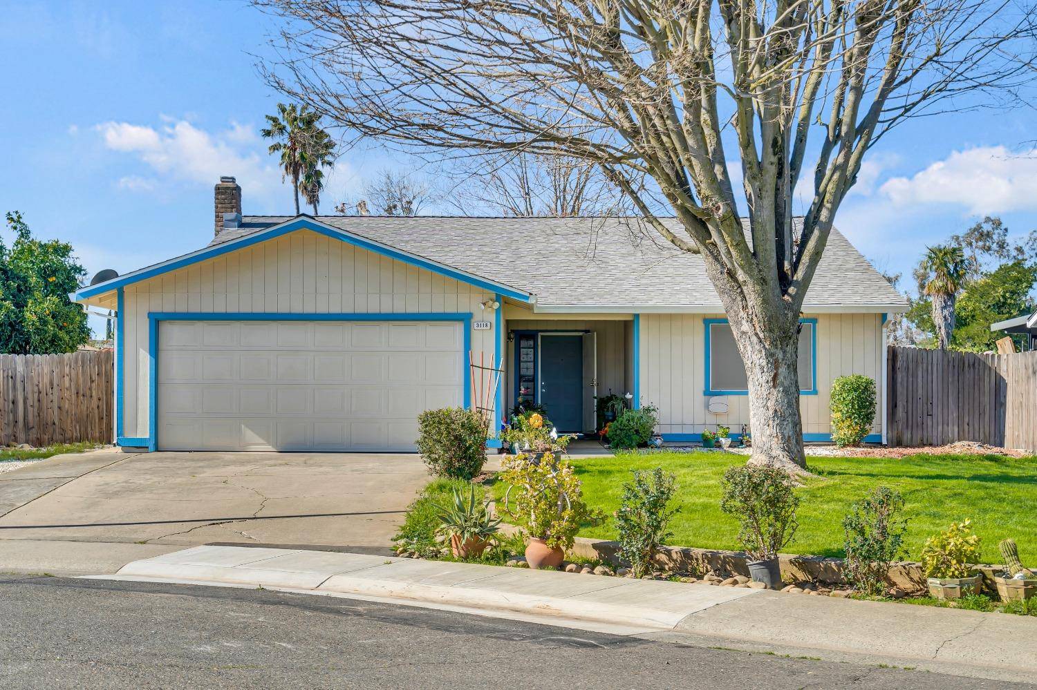 Sacramento, CA 95827,3118 Tenwoods CT
