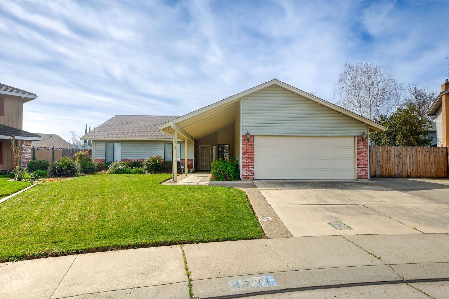 Stockton, CA 95209,9721 Spindrift WAY