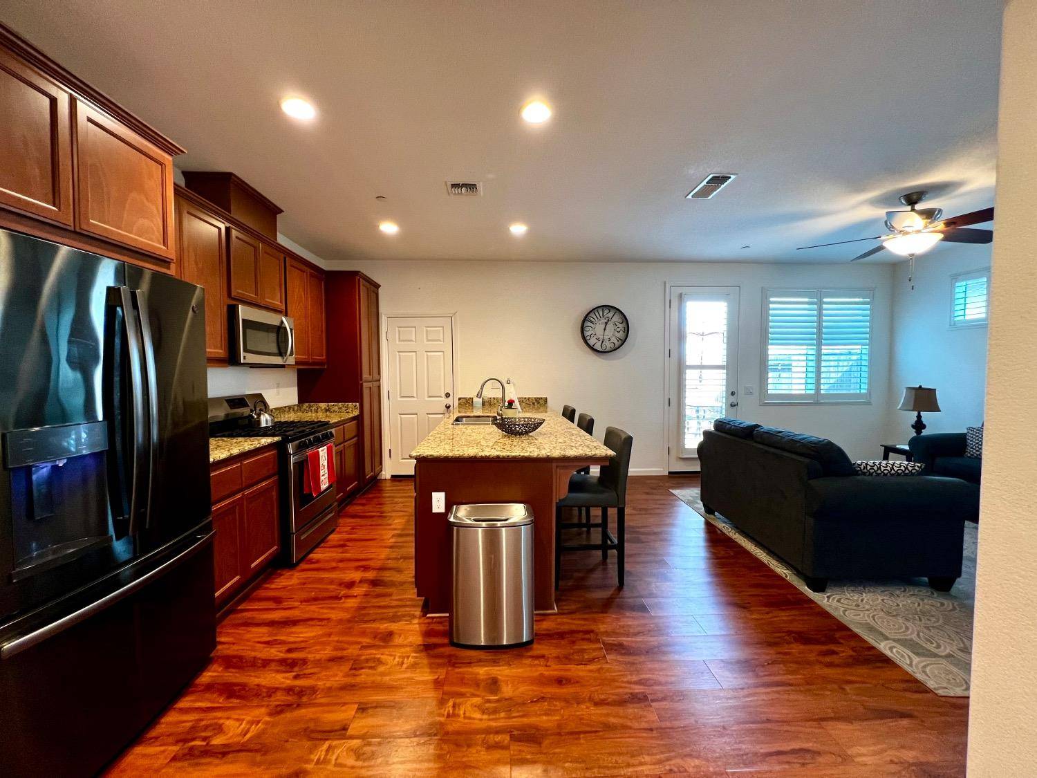 Newman, CA 95360,151 Splendido CT