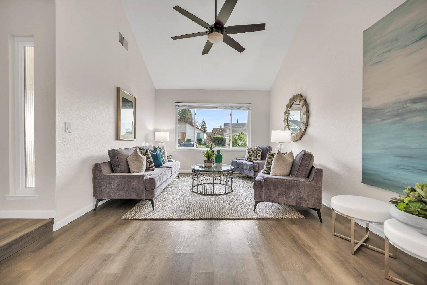 Orangevale, CA 95662,8171 Woodlake Hills DR