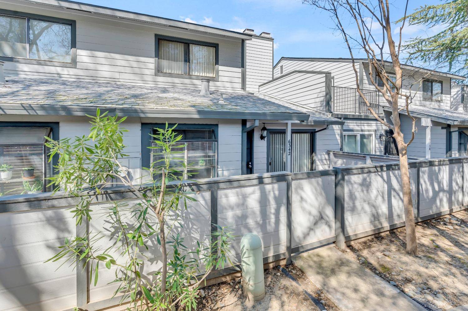 Citrus Heights, CA 95621,6342 Rain Meadow LN