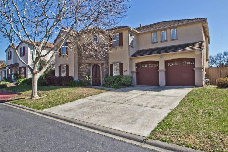 Roseville, CA 95747,9255 Pinehurst DR