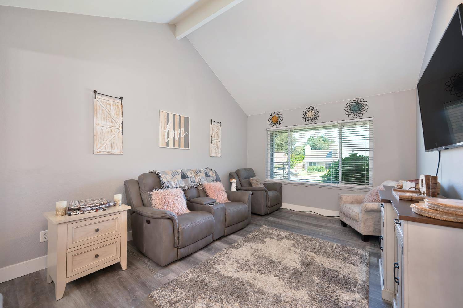 Orangevale, CA 95662,6546 Skyview DR