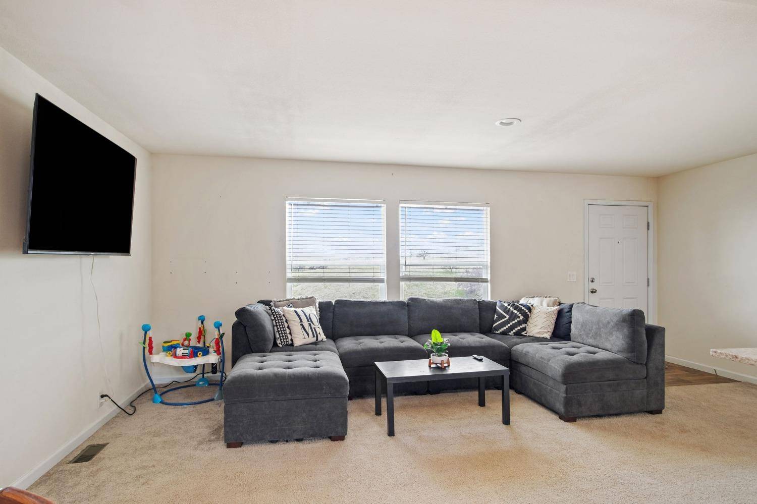La Grange, CA 95329,9955 Hernandez DR