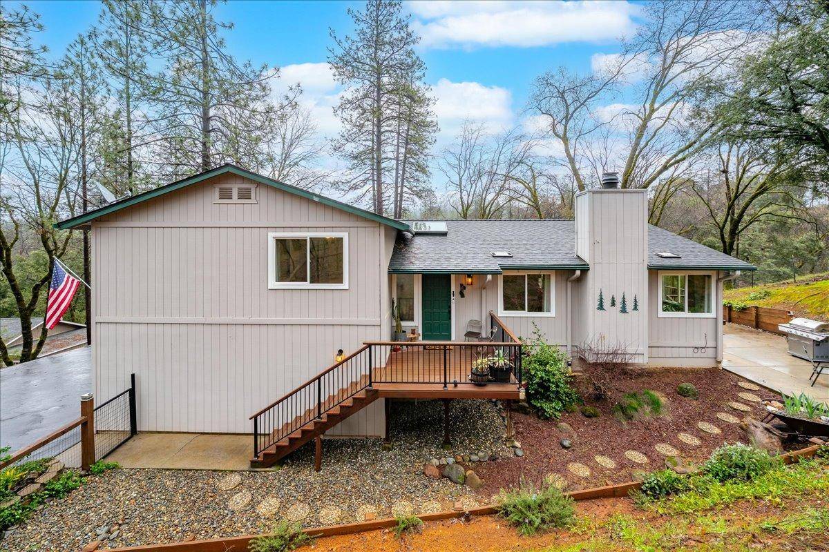 Colfax, CA 95713,1155 Pleasant Ridge RD