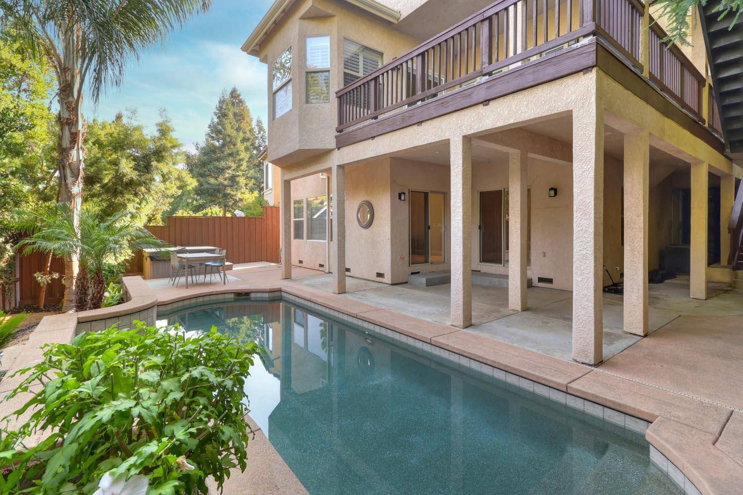 Carmichael, CA 95608,1626 Arden Bluffs LN