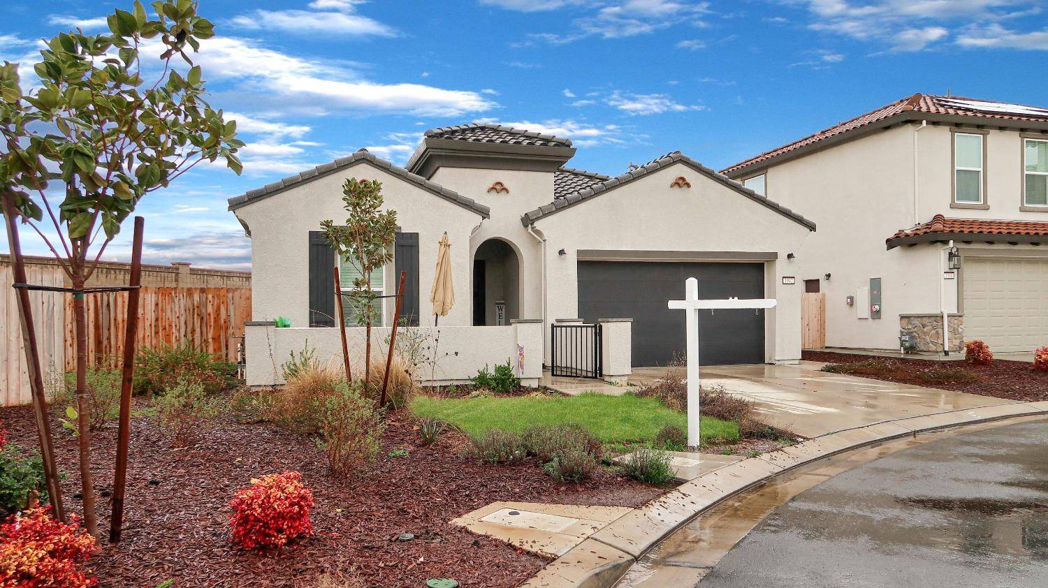 Oakdale, CA 95361,1942 Carmel Ranch CIR