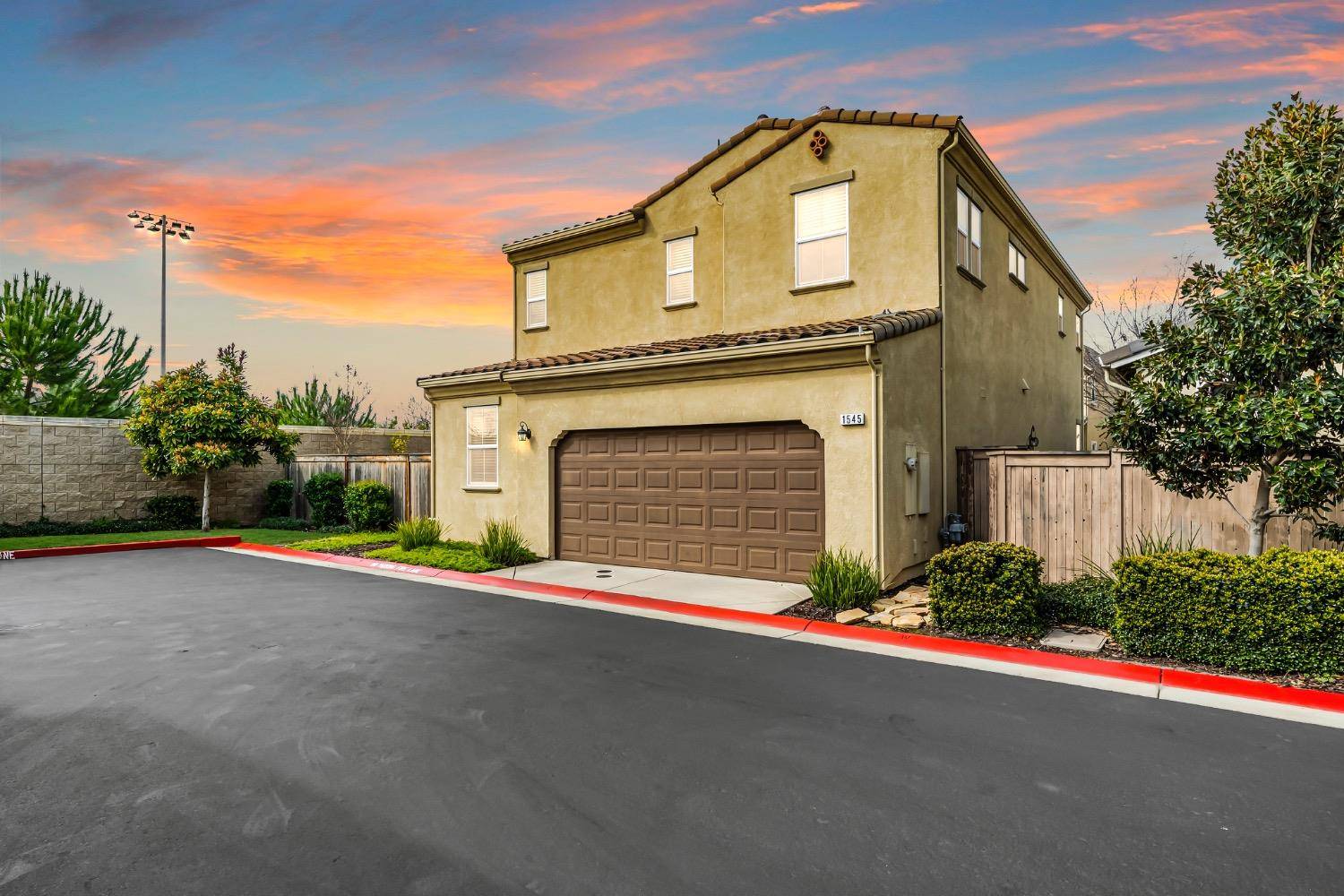Folsom, CA 95630,1545 Bonanza LN