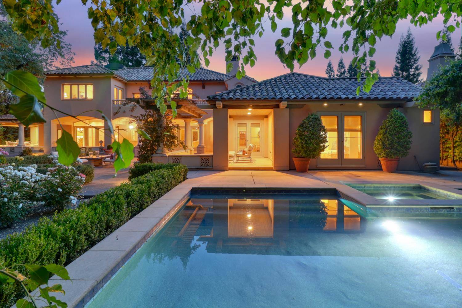 Carmichael, CA 95608,1918 Cenacle LN